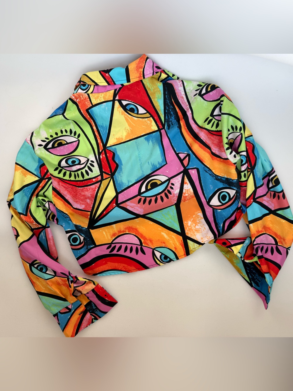 Live 4 Truth Abstract Colorful Crop Top Long Sleeve Size Large - Picture 4 of 6